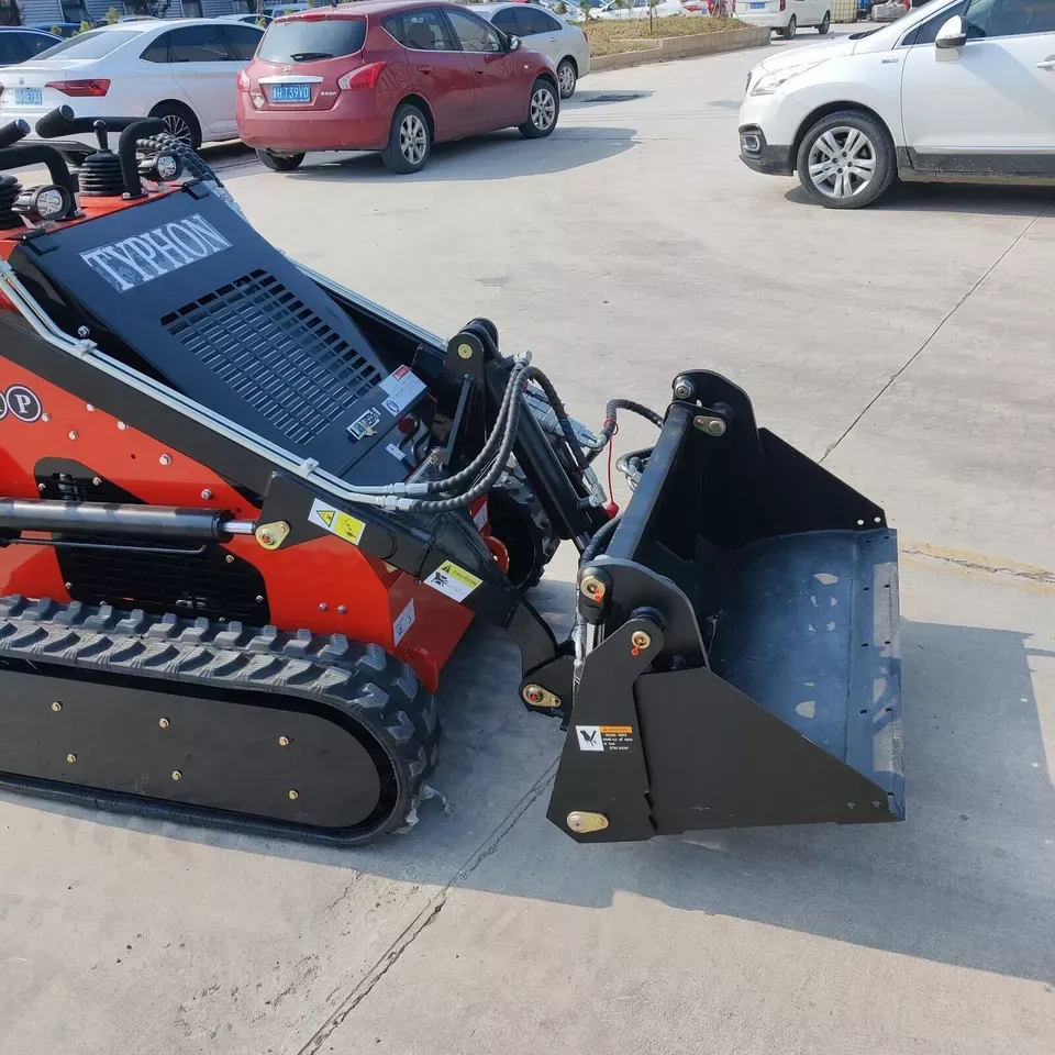 Heavy-Duty Skid Steer 4-in-1 Combination Bucket Attachment - Image 3