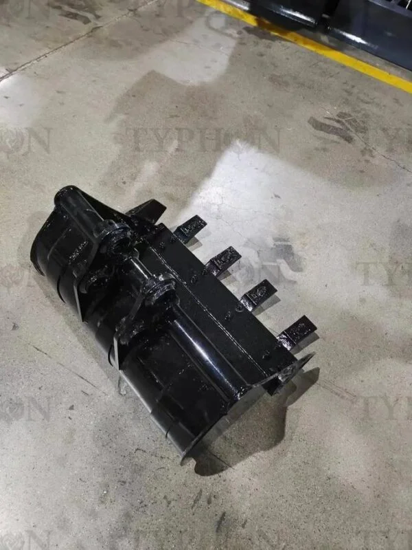 23โณ Heavy-Duty Toothed Trenching Bucket โ For 2.0 to 3.5-Ton Mini Excavators - Image 4