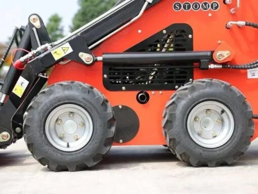 TYPHON STOMP Mini Skid Steer Loader โ 22.1 HP Honda Gas Engine - Image 2