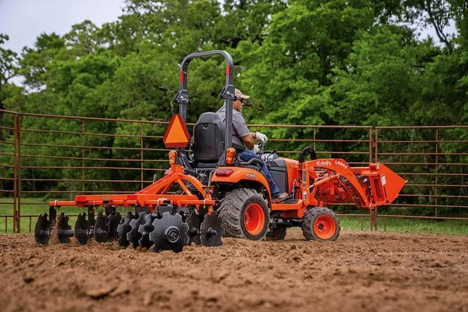 2022 Kubota BX Series BX2680 Sub-Compact Tractor - Image 2