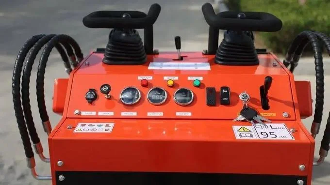 TYPHON STOMP Mini Skid Steer Loader โ 22.1 HP Honda Gas Engine - Image 5