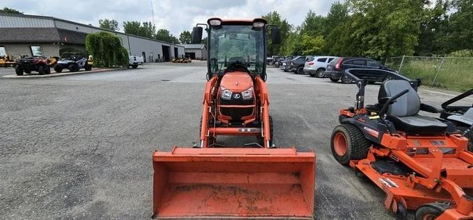 2018 Kubota B2650HSDC B50 Series Compact Tractor - Image 2
