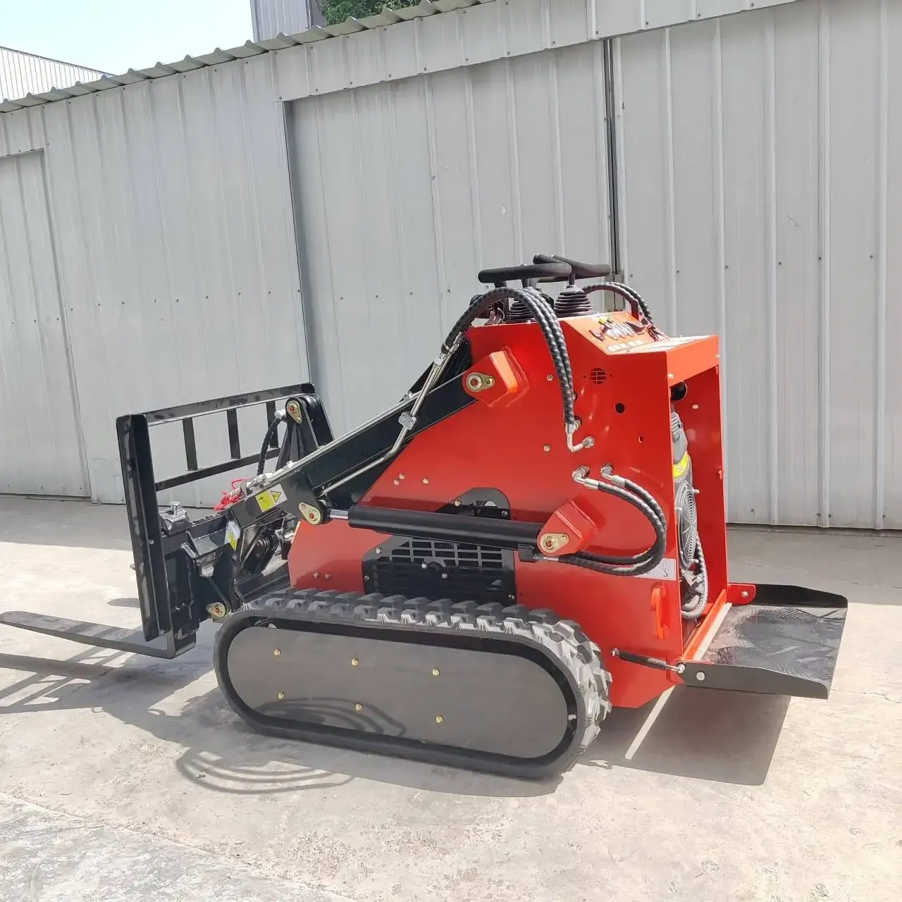 Heavy-Duty Skid Steer Pallet Fork Attachment โ Industrial Cargo & Material Handler - Image 5
